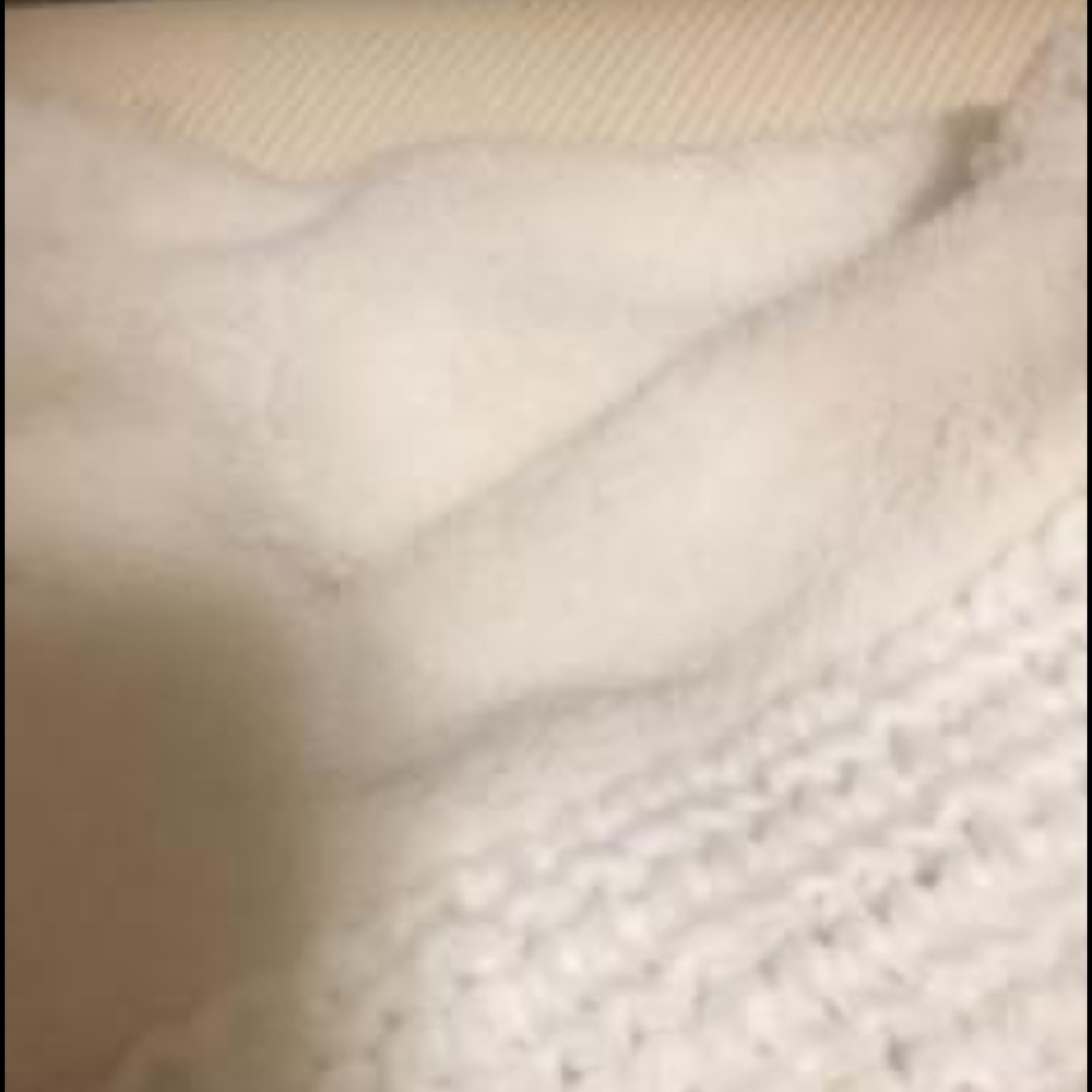 NWTs Juicy Couture White Scarf